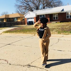 Meet your Posher, Quiana